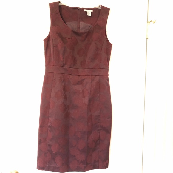Maroon printed sheath dress - Picture 2 of 5